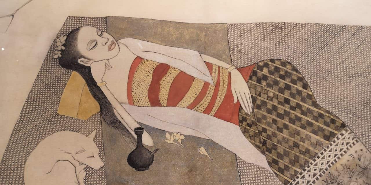 Resting (c. 1979-83). Chinese ink and colour on silk, 68 x 95 cm.Even her almost-colourless shawl hides a touch of silver.
Artwork by Cheong Soo Pieng