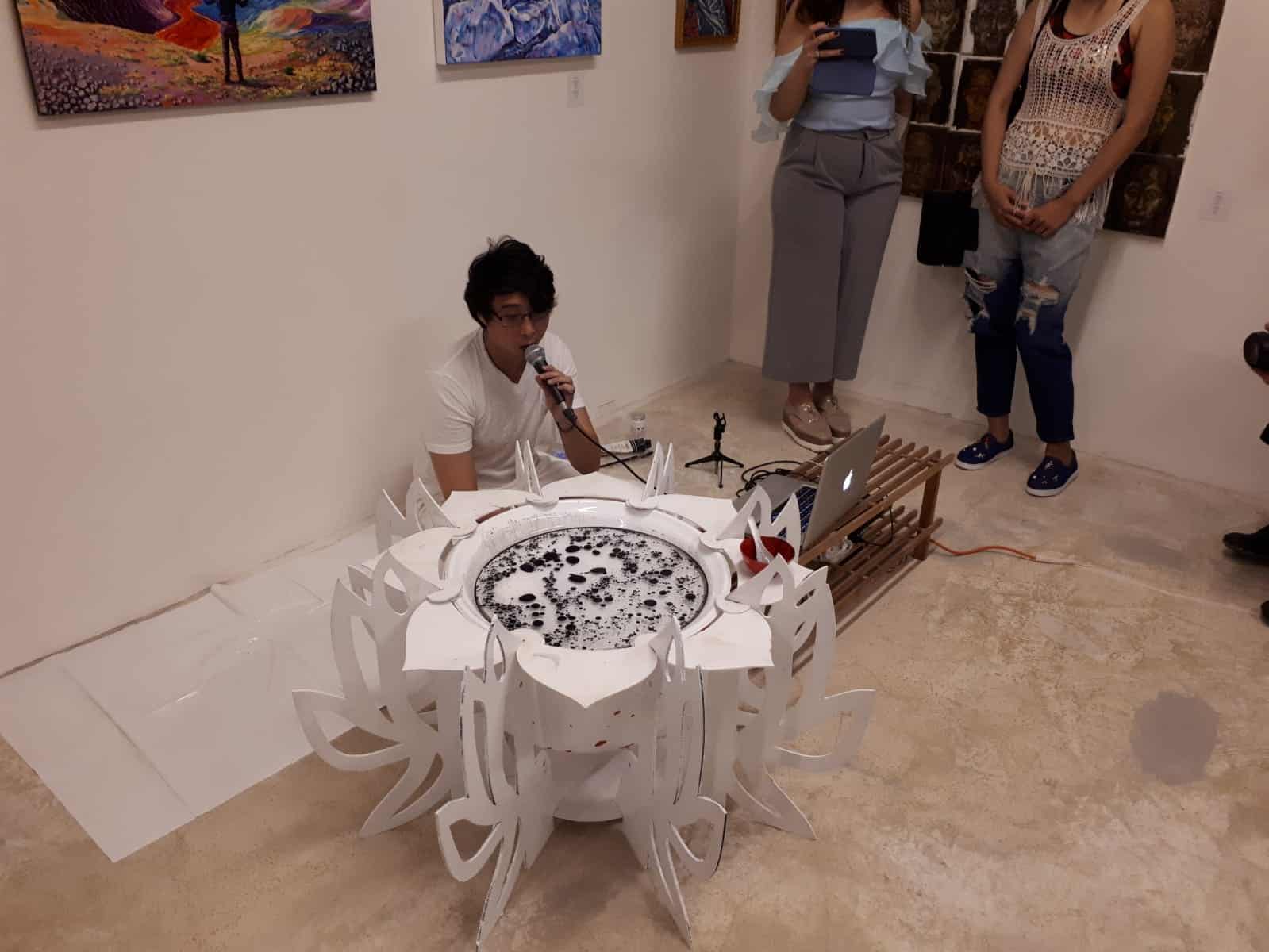 Jireh Koh presenting Anāhata (2018-), an ongoing series of sound and visual art installations and performances using cymatics, as part of the Wu Wei performance series #4 in 2019